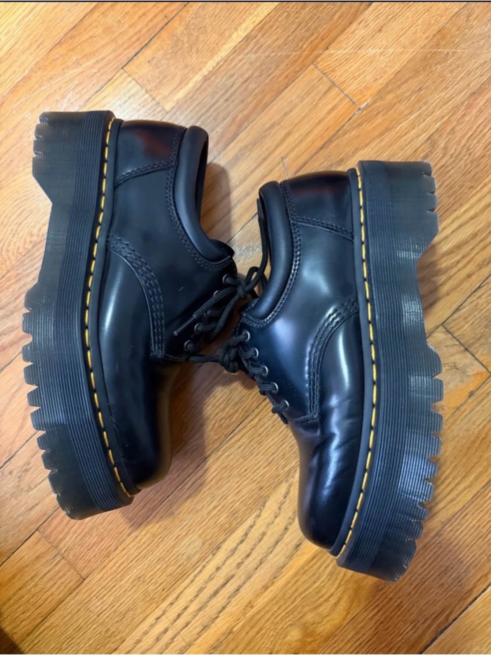 DR. MARTENS-CLASSIC BLACK- 8053 QUAD Platform Shoes-Womens Sz. 9-EXCELLENT! - Picture 3 of 6